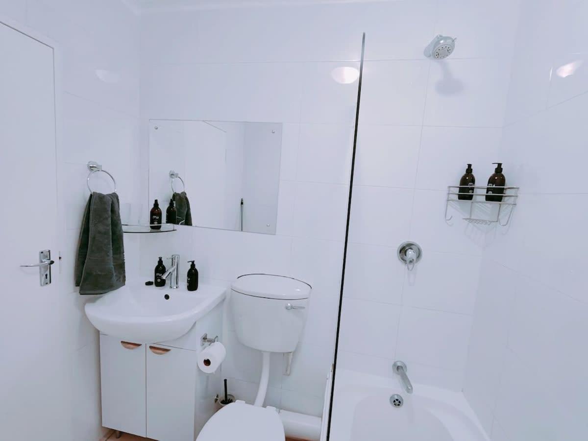 Bay Views Apartment Simon's Town Bagian luar foto