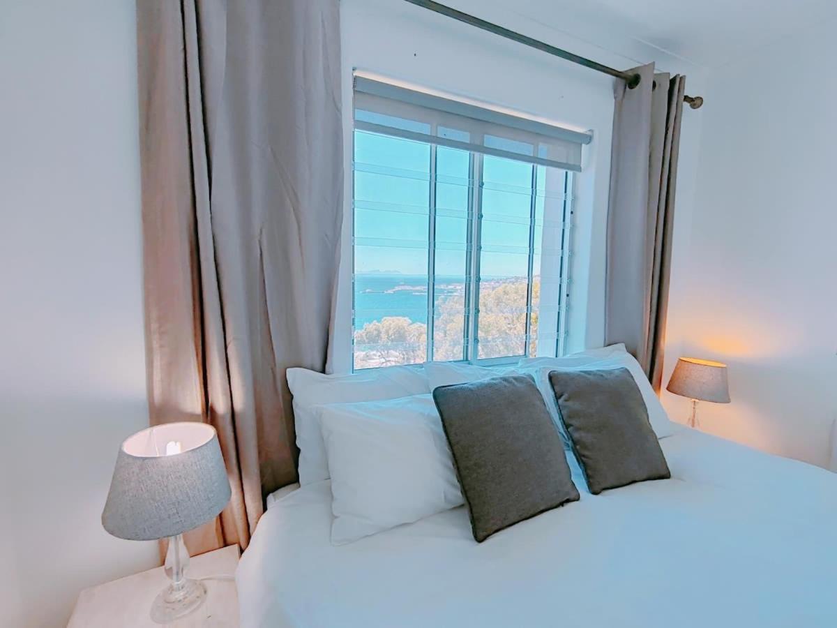 Bay Views Apartment Simon's Town Bagian luar foto