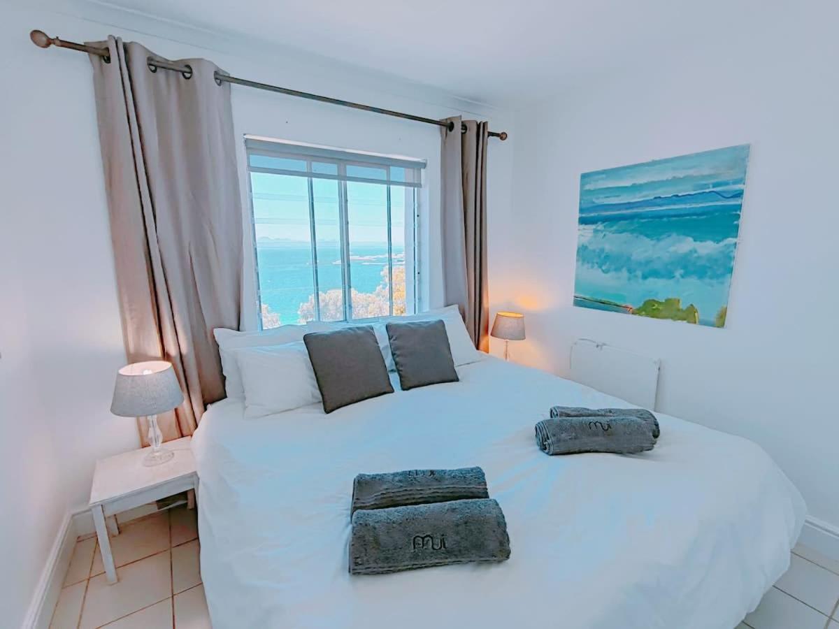 Bay Views Apartment Simon's Town Bagian luar foto