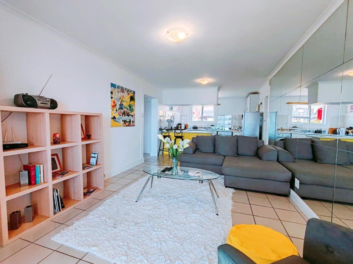 Bay Views Apartment Simon's Town Bagian luar foto