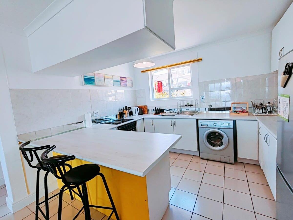 Bay Views Apartment Simon's Town Bagian luar foto